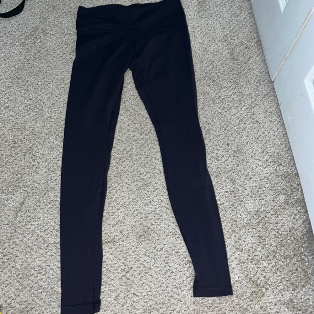 Lulu Lemon black full length leggings